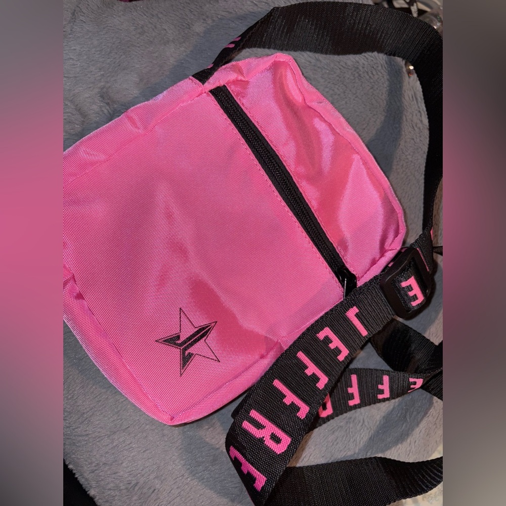 Jeffree Star Shoulder Makeup Bag